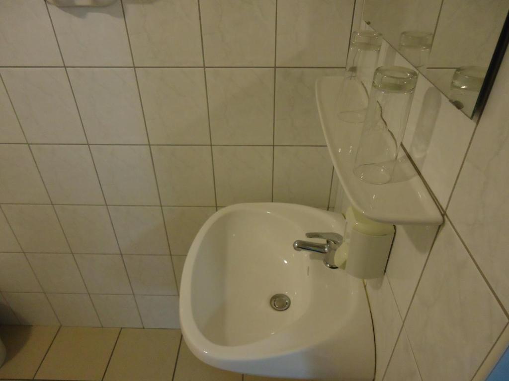 Jancsar Hotel Szekesfehervar Room photo